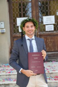 Ecovillaggio Montale “si laurea” ancora una volta, in “Ingegneria gestionale” presso UNIMORE - Università di Modena e Reggio Emilia.